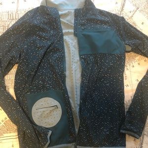 Outdoor voices work out jacket